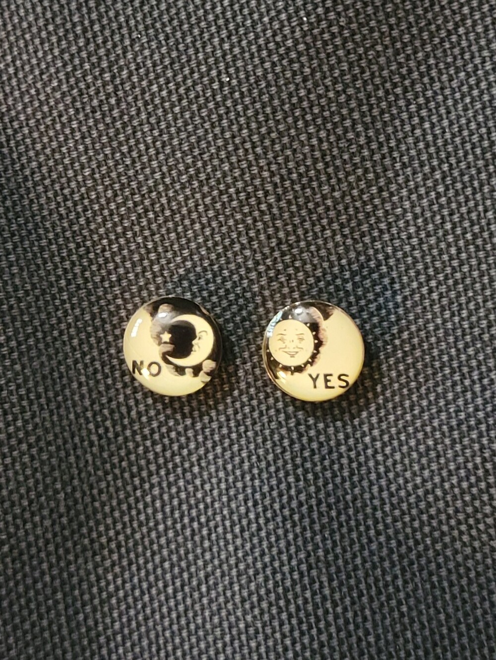 Quija Board Studs